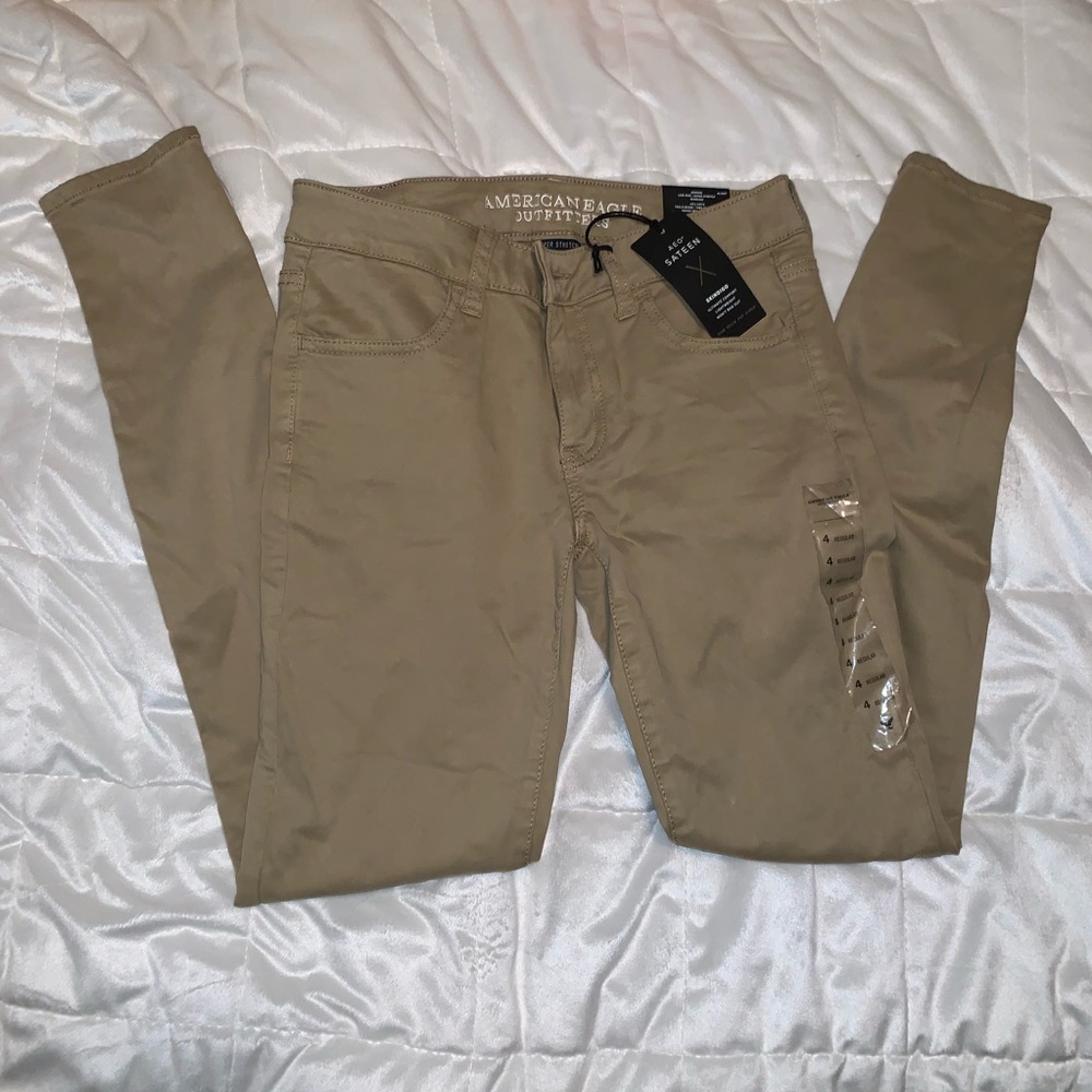AEO Khaki Jegging